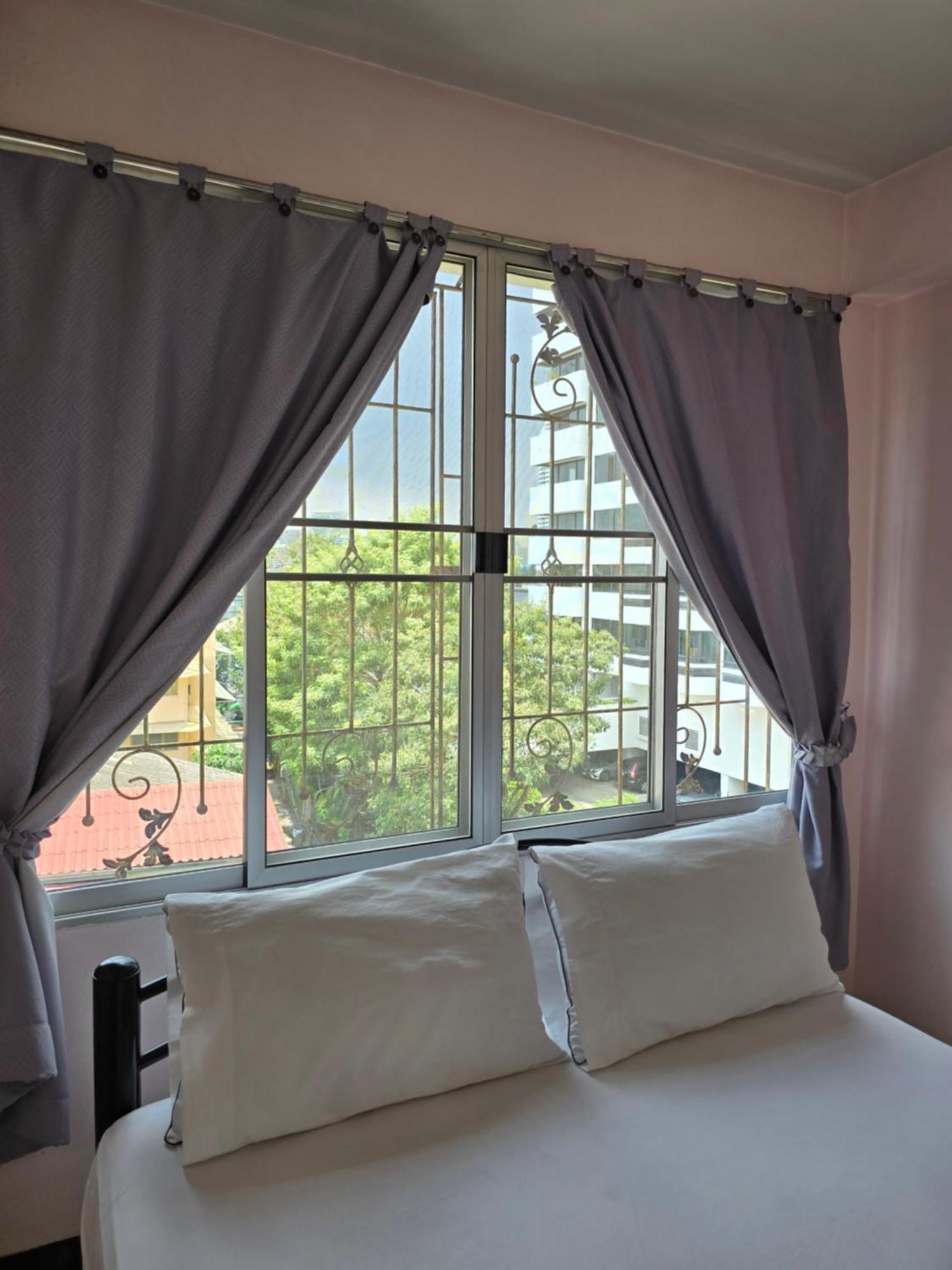 Bella Bella Riverview Бангкок Экстерьер фото